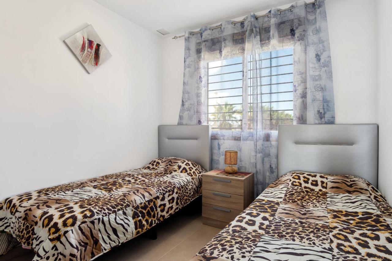Cb Living - Modern Apartment, Terrazas De Campoamor Dehesa de Campoamor  Экстерьер фото