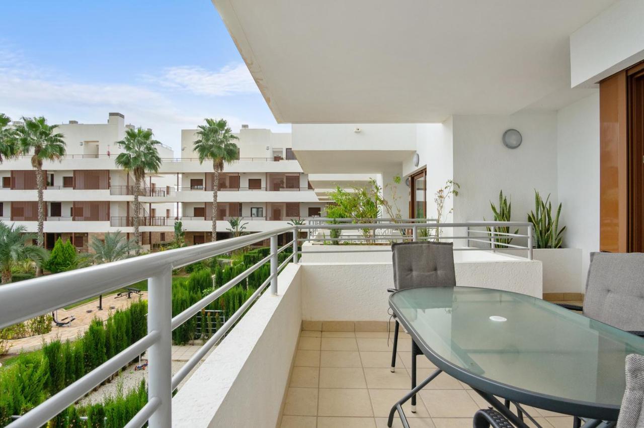 Cb Living - Modern Apartment, Terrazas De Campoamor Dehesa de Campoamor  Экстерьер фото